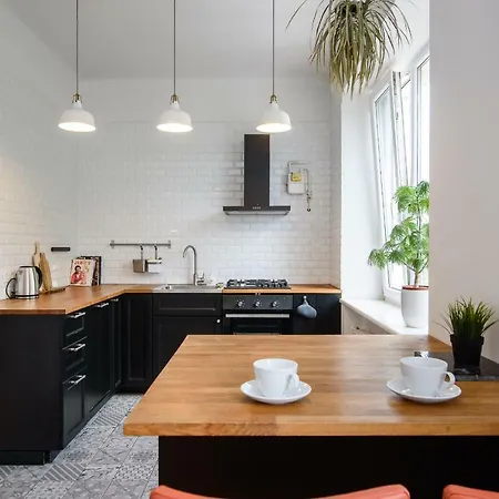 Modern And Spacious Daire
