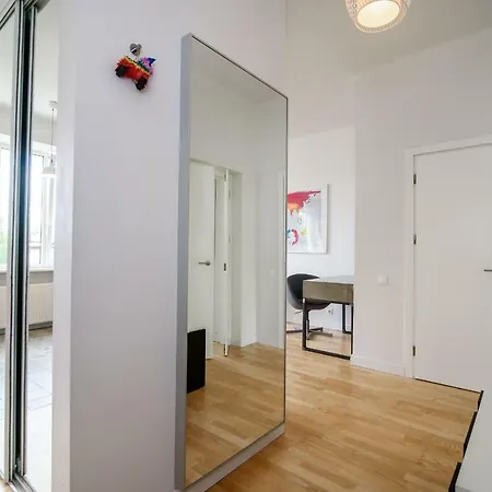 Modern And Spacious Appartement *